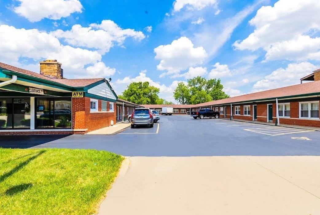 Hillside Manor Motel מראה חיצוני תמונה